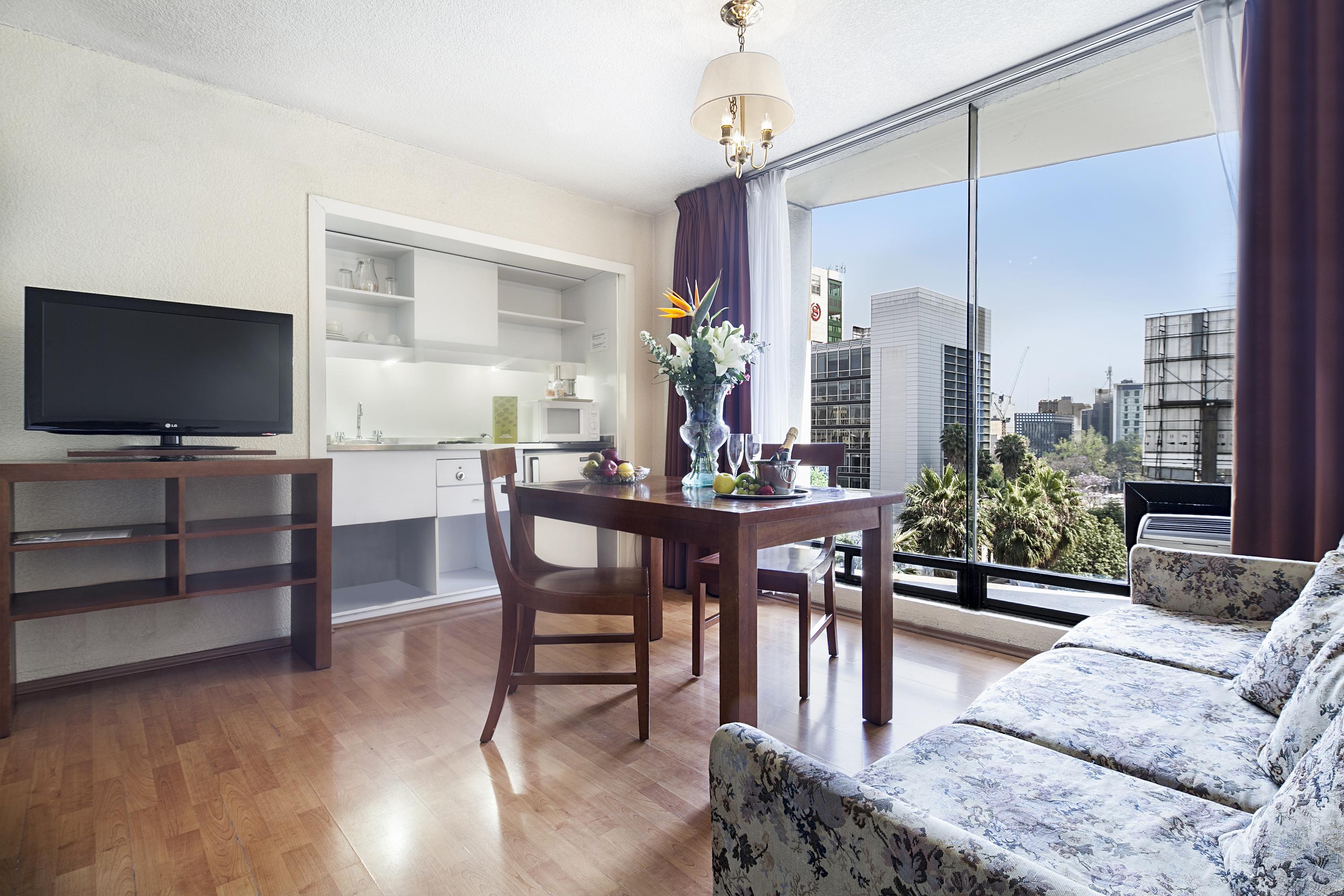 Exe Suites San Marino Мехико Экстерьер фото A typical apartment